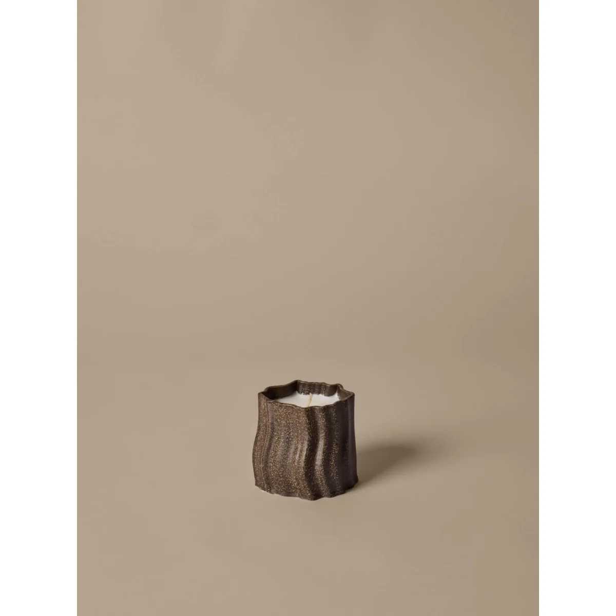 Ferm Living Rylith scented candle 53 h Chamomile – image 3