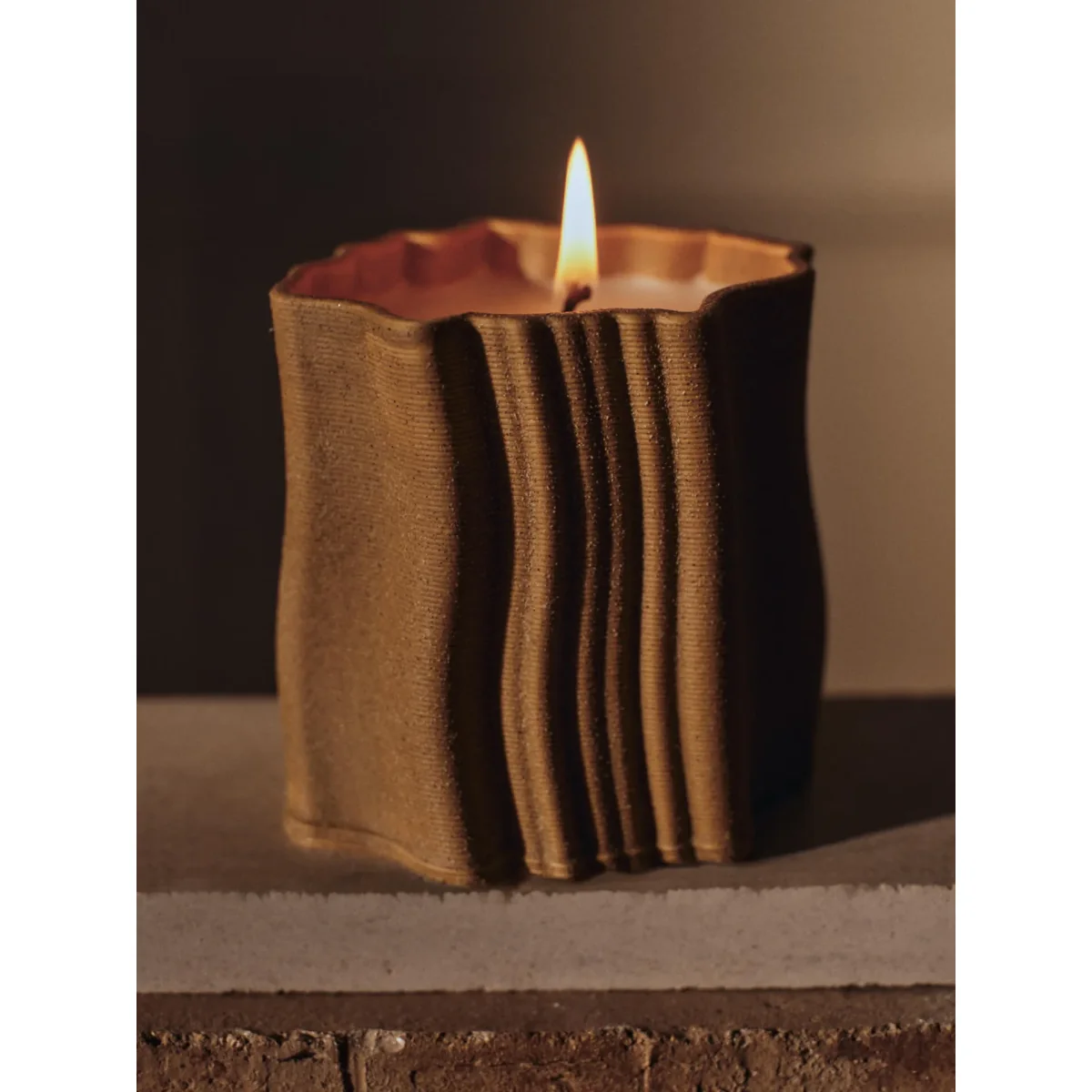 Ferm Living Rylith scented candle 53 h Lemongrass – image 6