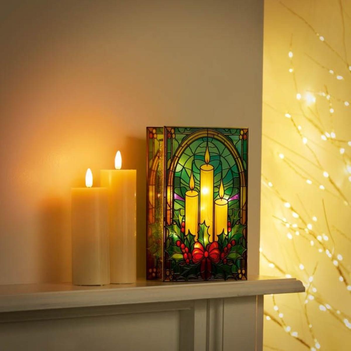 Premier Lit Candles and Holly Stained Glass - 21cm In Multicolour – image 4