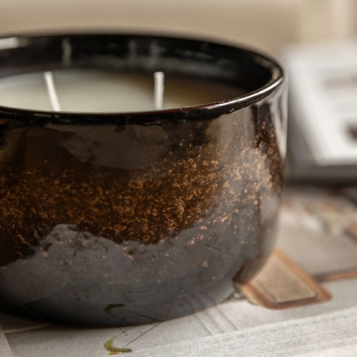 Zera Ceramic Reactive Glaze Candle 1 Wick – image 5