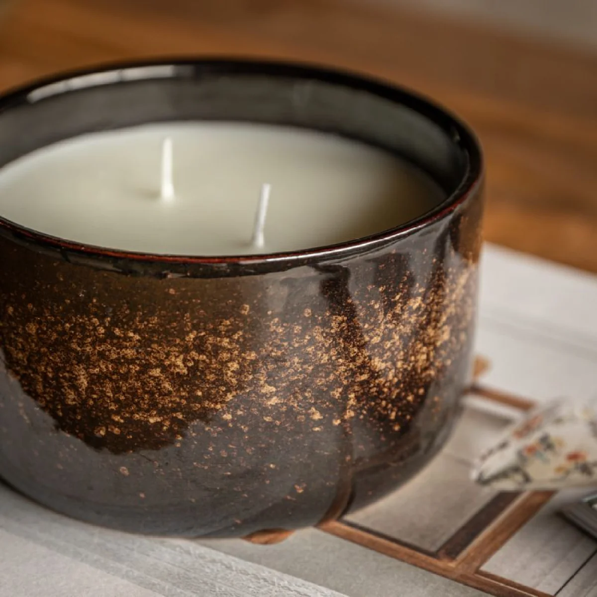 Zera Ceramic Reactive Glaze Candle 1 Wick – image 6
