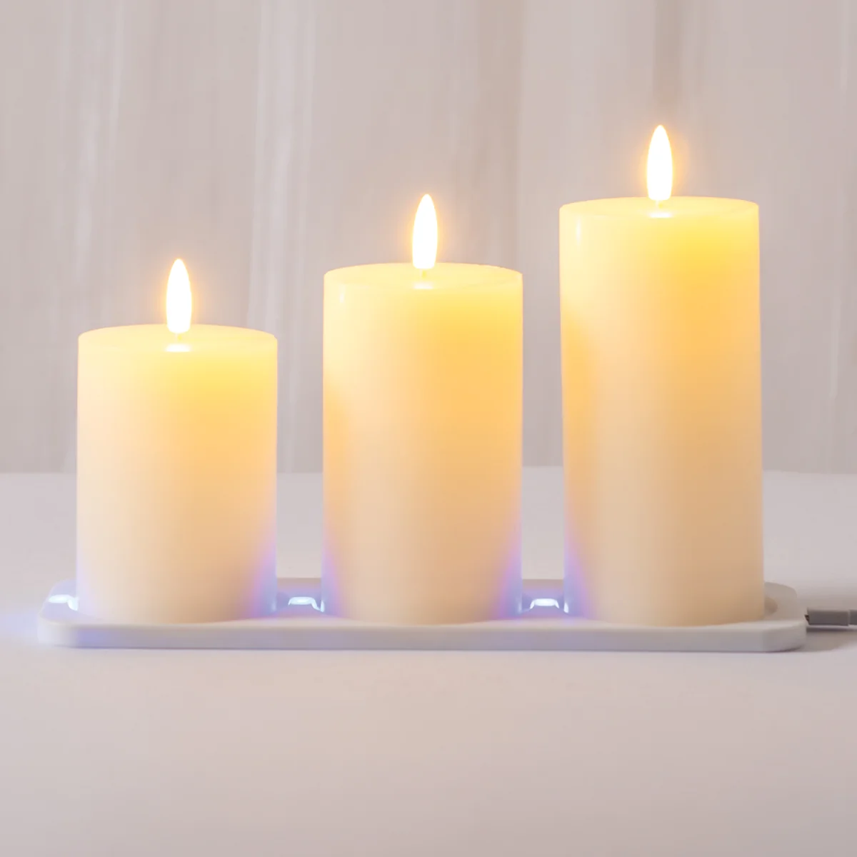 Set of 3 Rechargeable LED Candles - Ivory – image 4