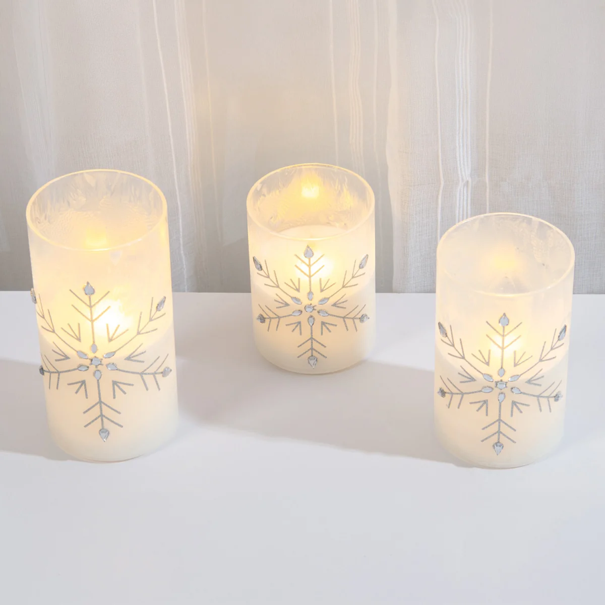Snowflake LED Candles Set - White – image 7