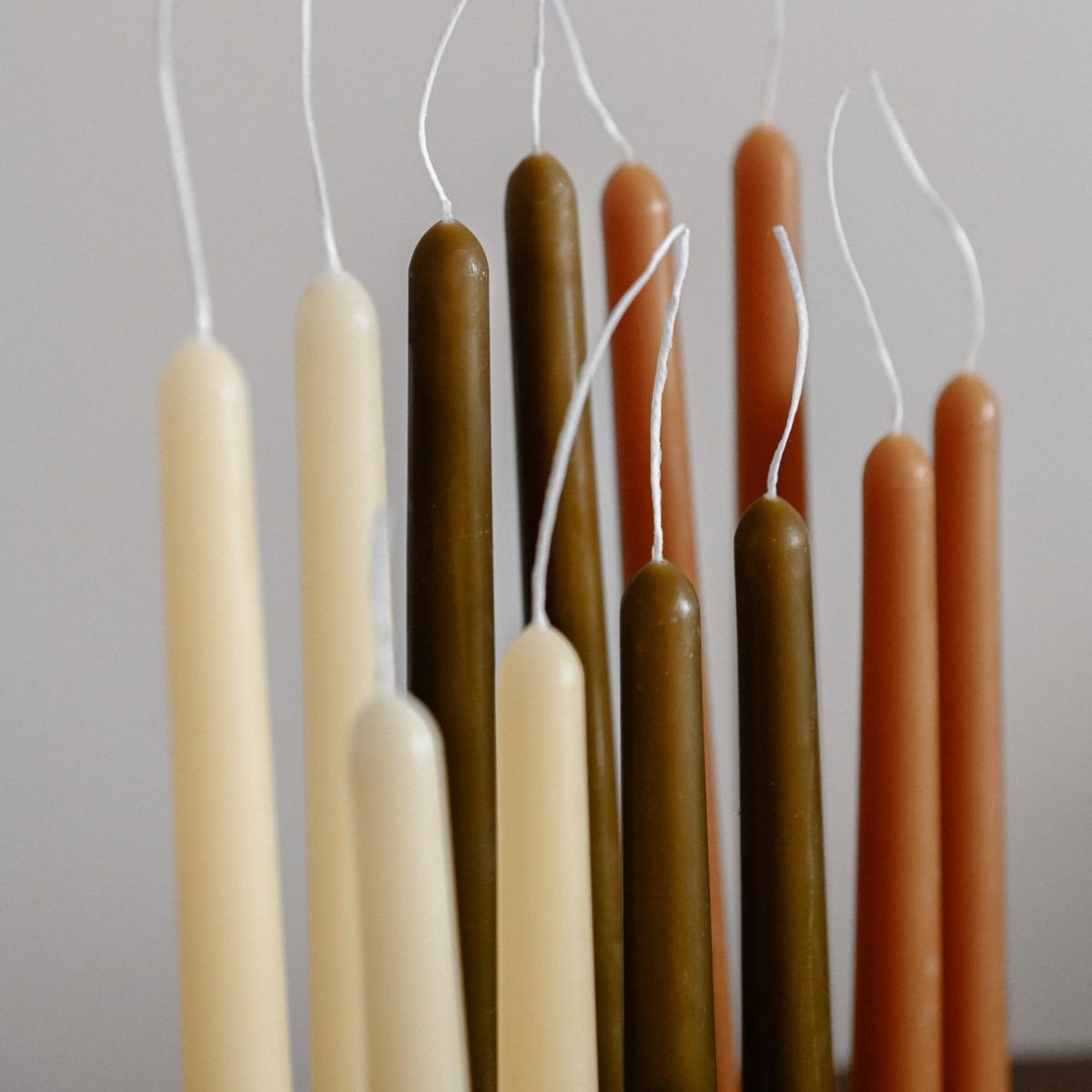 White Dinner Taper Candles | Studio Üm – image 3