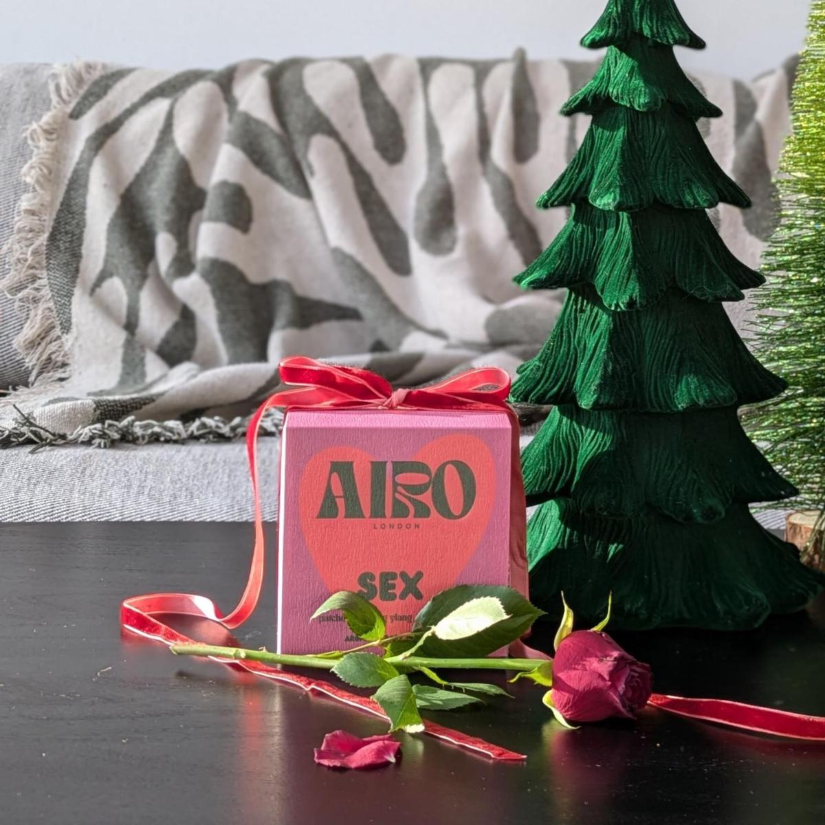 Sex Candle & Glass - White | Large | Airo Aromatherapy – image 4