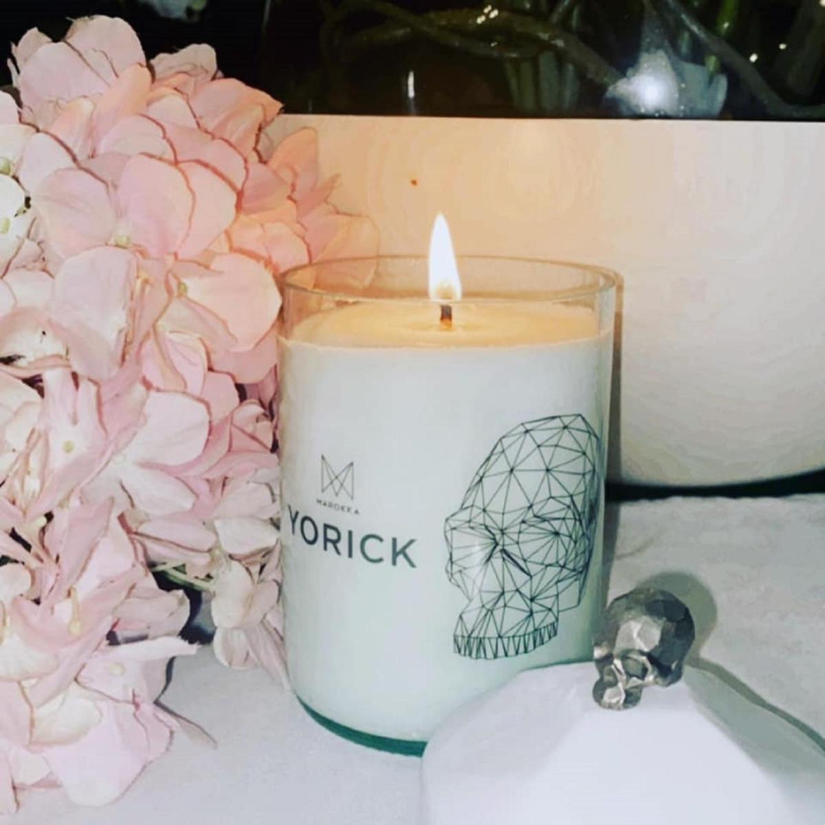 Black Handmade Natural Wax Candle - Matching Lid Featuring A Nickel Pewter Skull Charm Yorick | Marokka Design – image 1