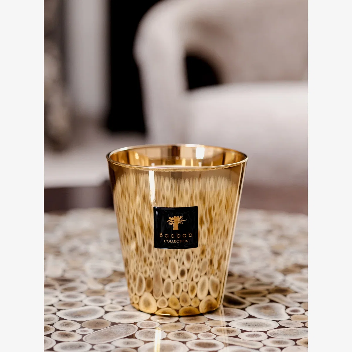 Four-Wick Scented Candle Exclusives (Jasmine, Galbanum, Musk) – image 1