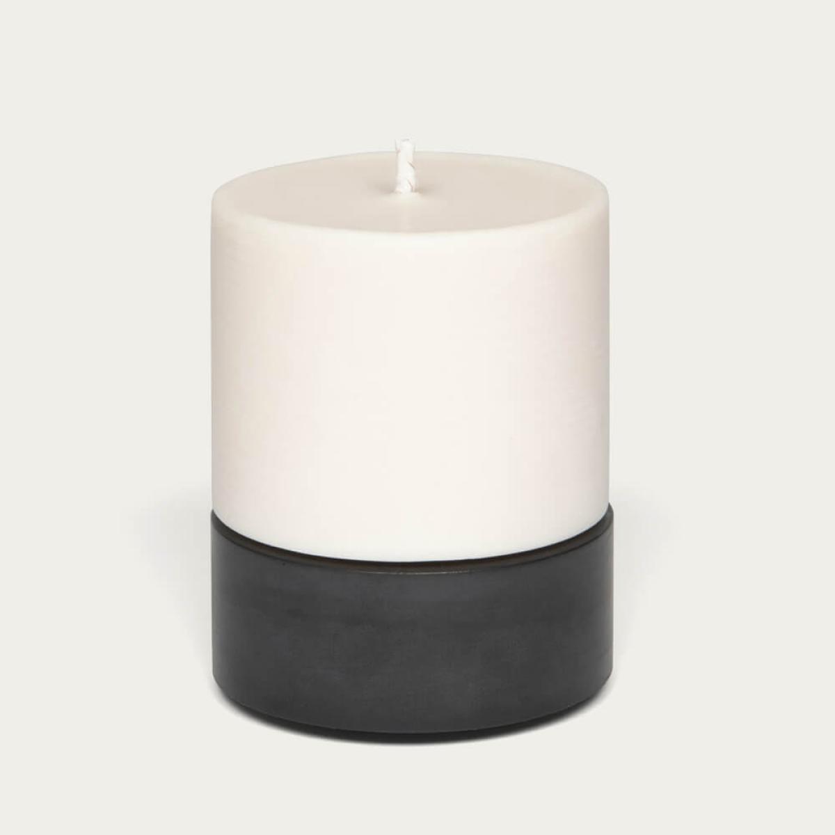 Tobacco & Oak Large Candles – image 2