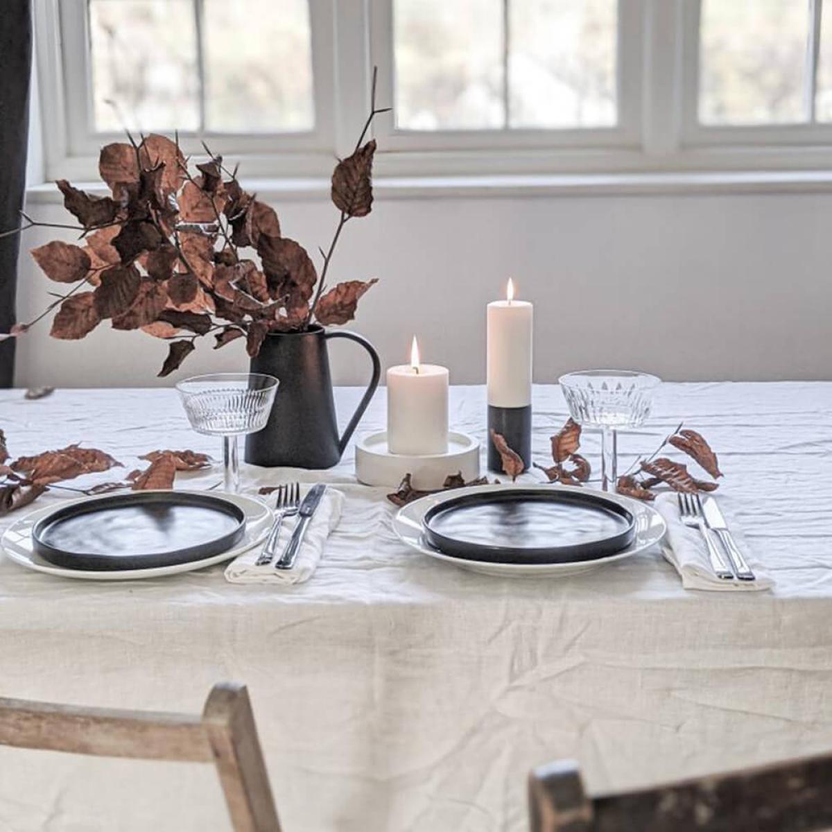 White Candle Plate – image 2