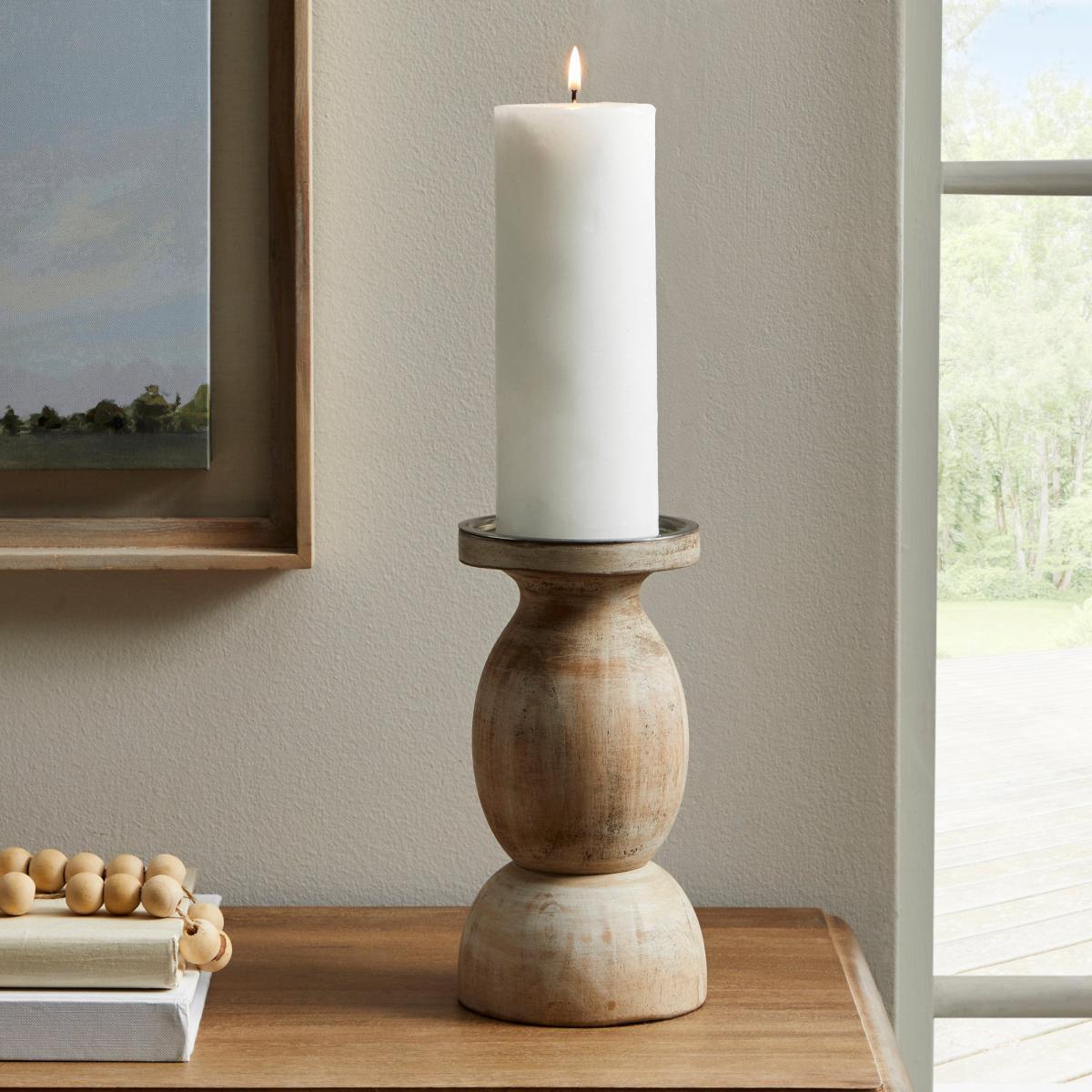 Churchgate Solid Wood Candlestick 22cm Natural – image 2