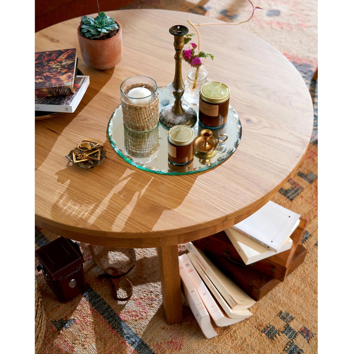 Kezia Glass & Braiding Candle Holder – image 9