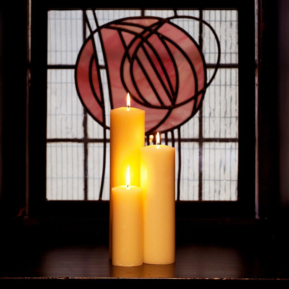 22cm Beeswax Pillar Candle – image 3