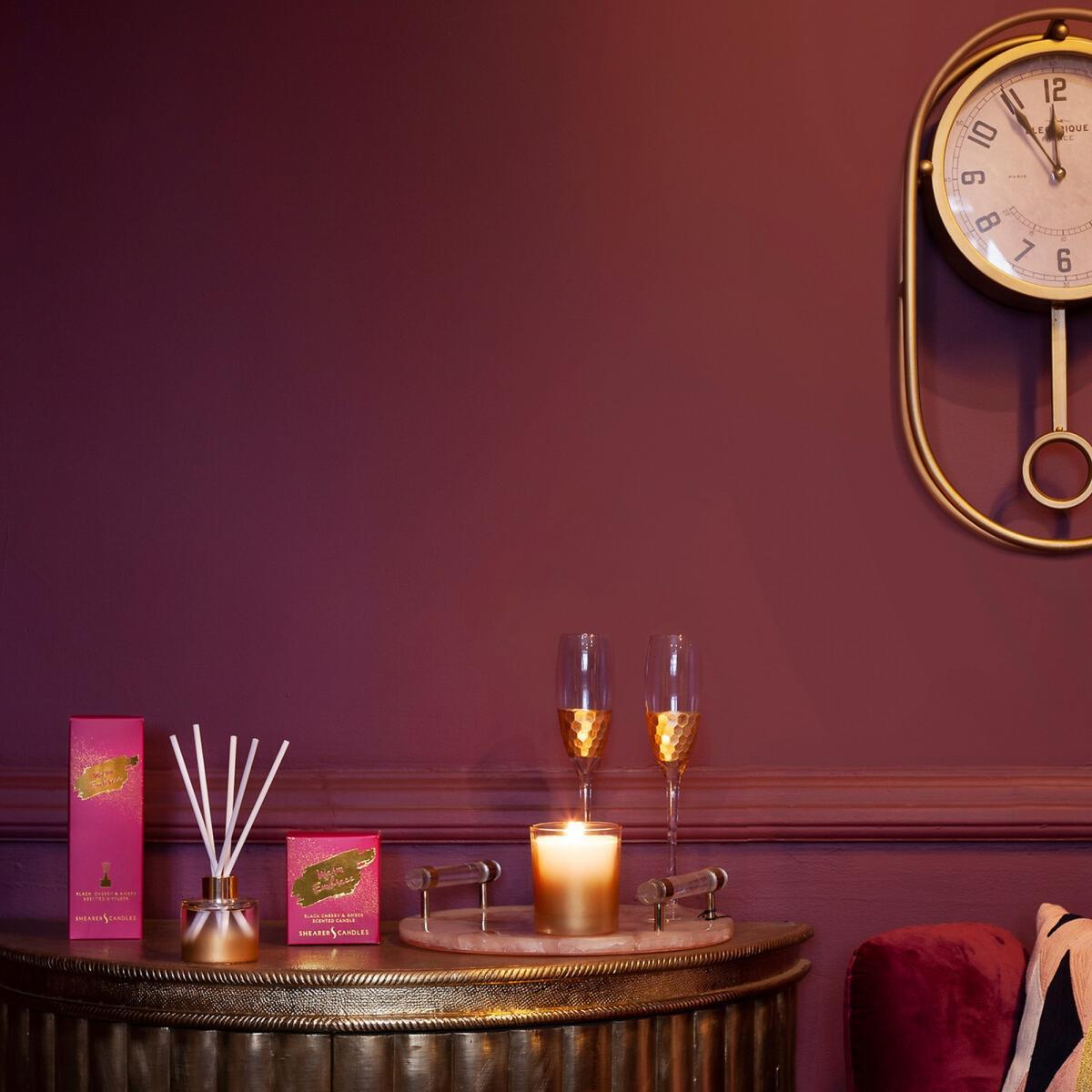 Warm Embrace Black Cherry & Amber Scented Candle – image 3