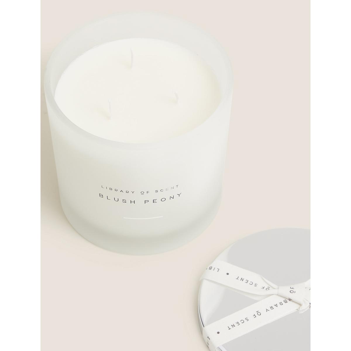 Library Of Scent Blush Peony 3 Wick Candle - White Mix, White Mix – image 4