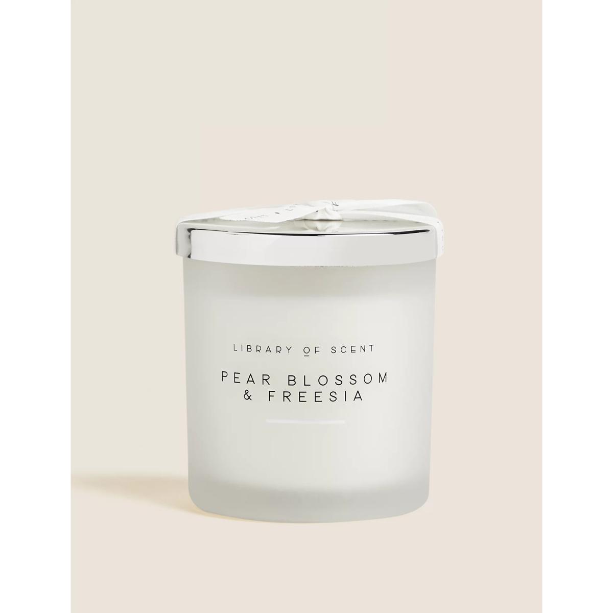 Library Of Scent Pear Blossom & Freesia Candle - White Mix, White Mix – image 3