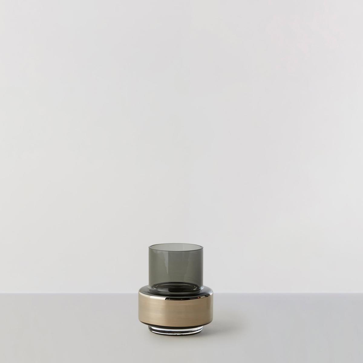 Hurricane smoked tea light no. 25 Platinum – image 2