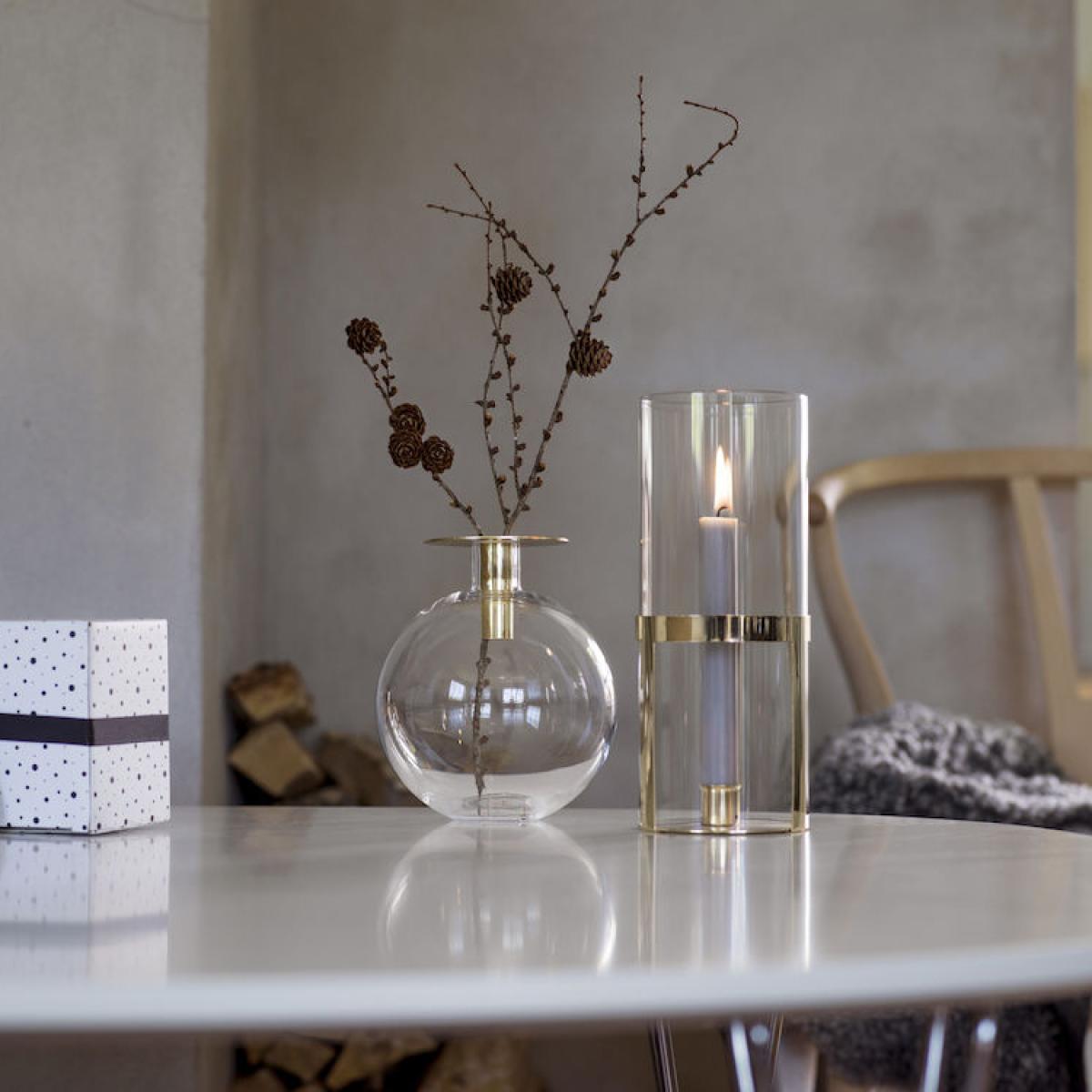 Hold lantern gold-coloured – image 3