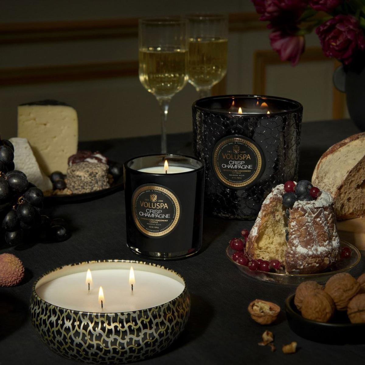 Maison Noir 3-wick Tin scented 40 hours Crisp Champagne – image 6