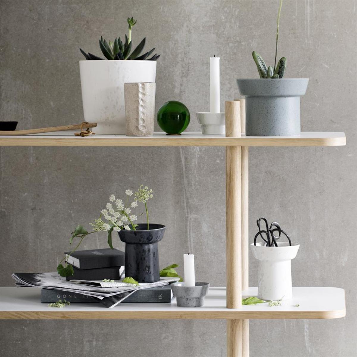 Ombria pillar candle holder marble white – image 2