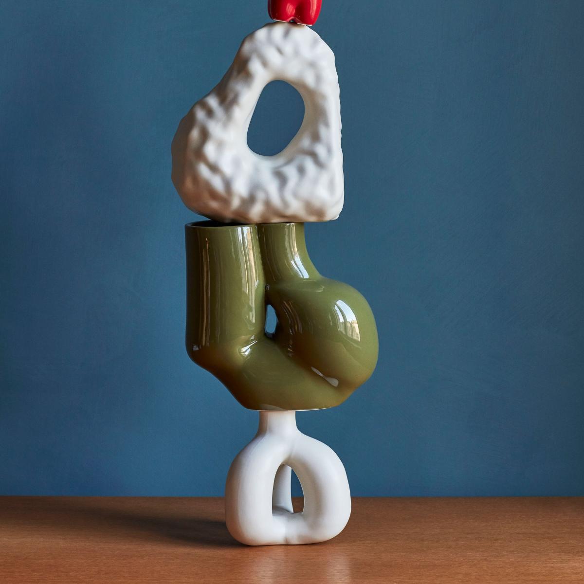 W&S Chubby vase olive green – image 2