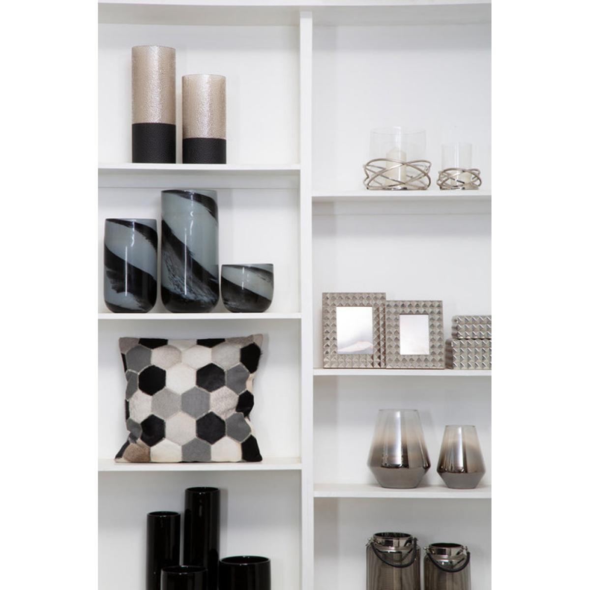 Olivia's Luxe Collection - Twist Candle Holder in Silver | Outlet – image 3