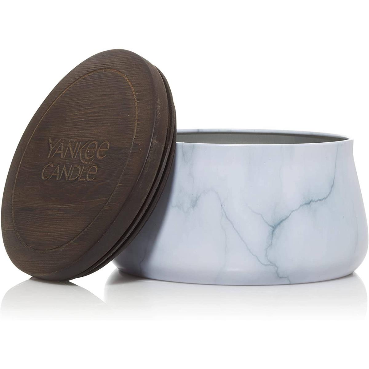 Yankee Candle Linden Tree Blossom Outdoor Candle – image 5