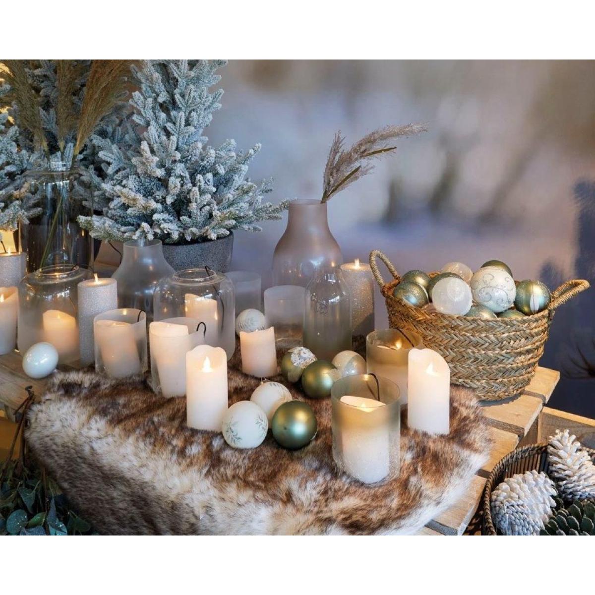 Kaemingk 13cm LED Wick White Candle – image 4