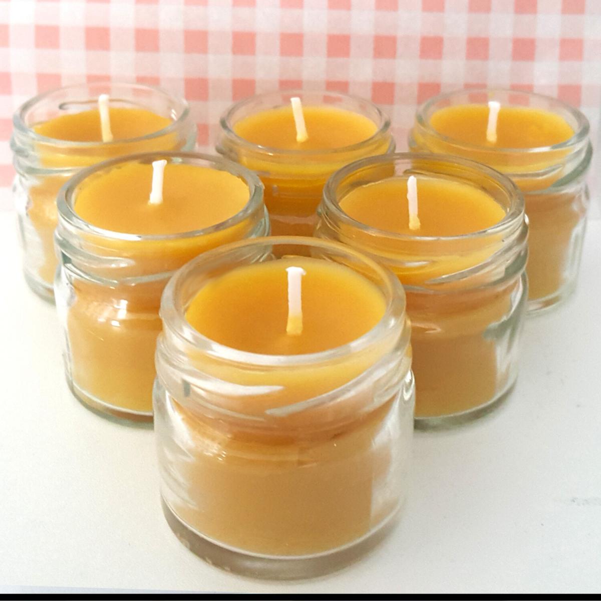 Gift Set of 6 Pure Beeswax Upcycled Jam Pot Candles, 6 hr Burn Time each - Pale Yellow – image 4