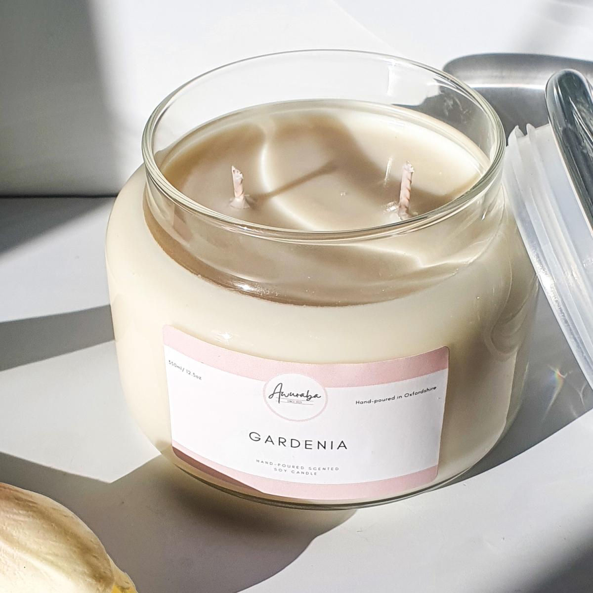 Gardenia Scented Soy Candle - Neutral – image 2