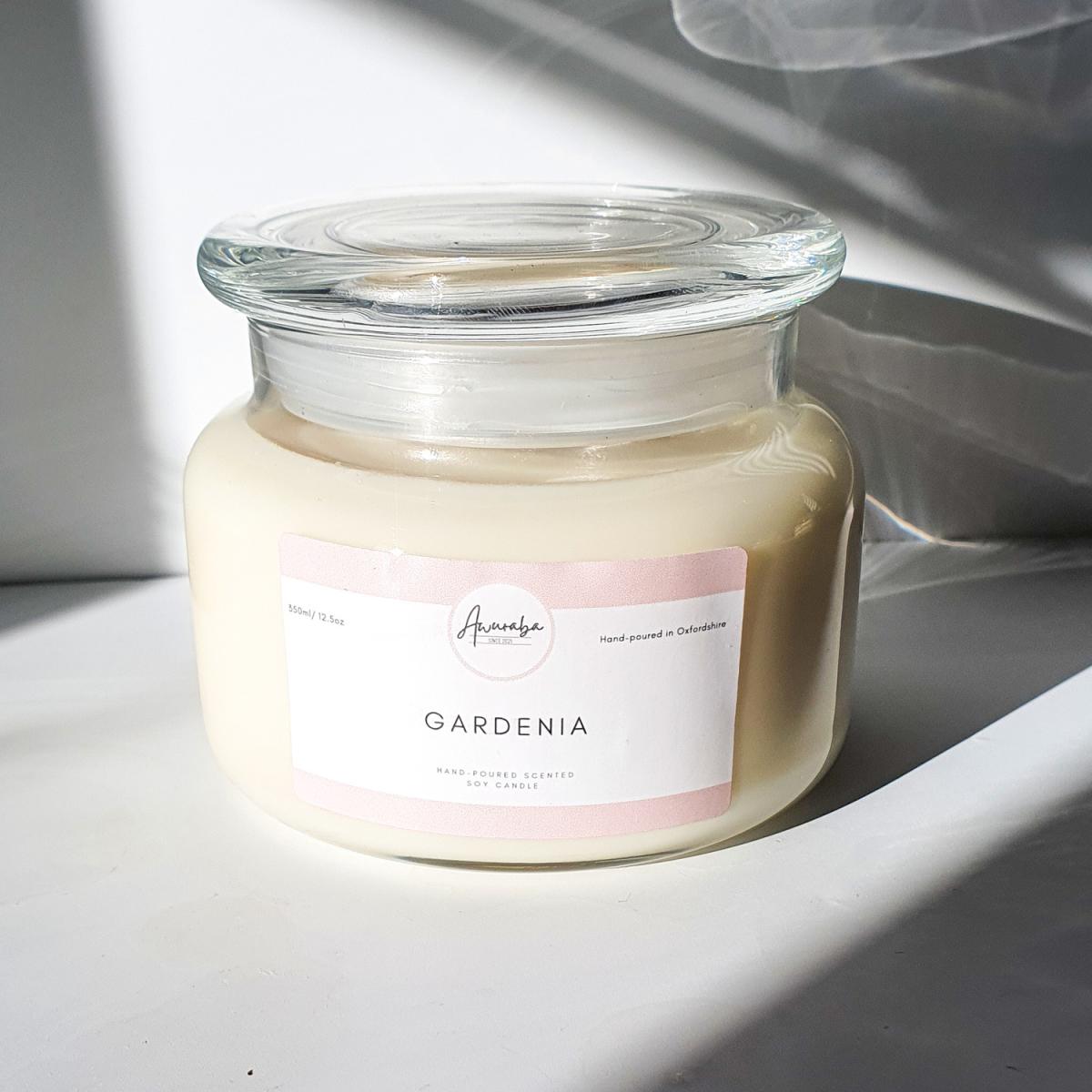 Gardenia Scented Soy Candle - Neutral – image 3
