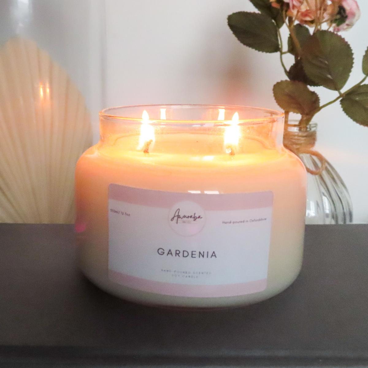 Gardenia Scented Soy Candle - Neutral – image 1