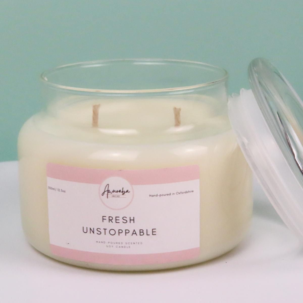 Fresh Unstoppable Scented Soy Candle - Neutral – image 2