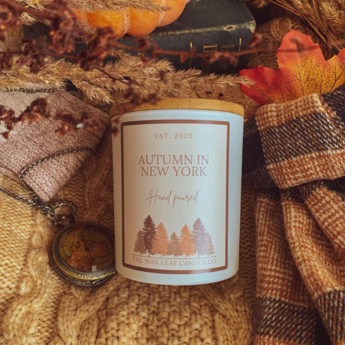Autumn in New York Woodwick Candle - White – image 2