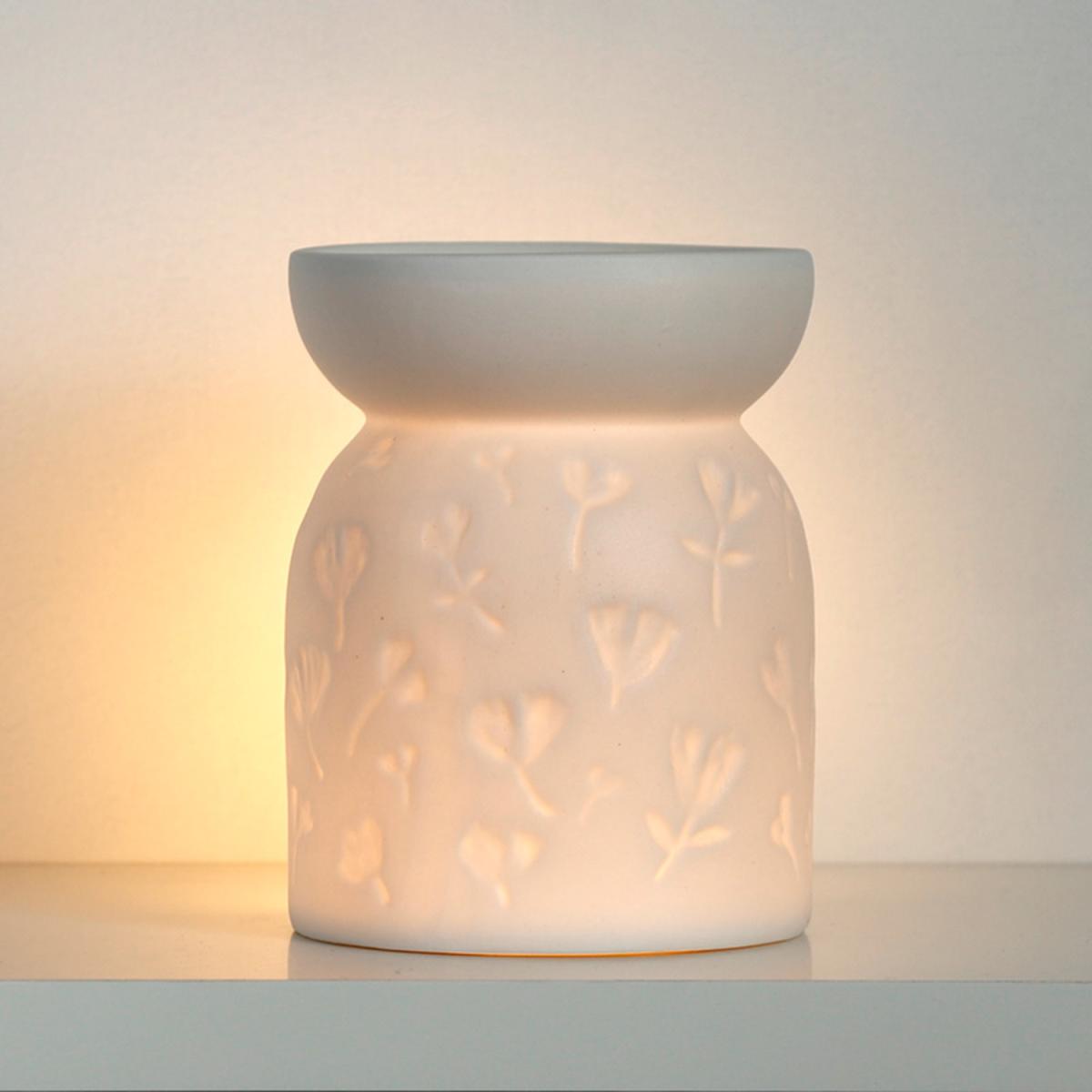 Embossed Buttercup Ceramic Oil and Wax Burner - White – image 6