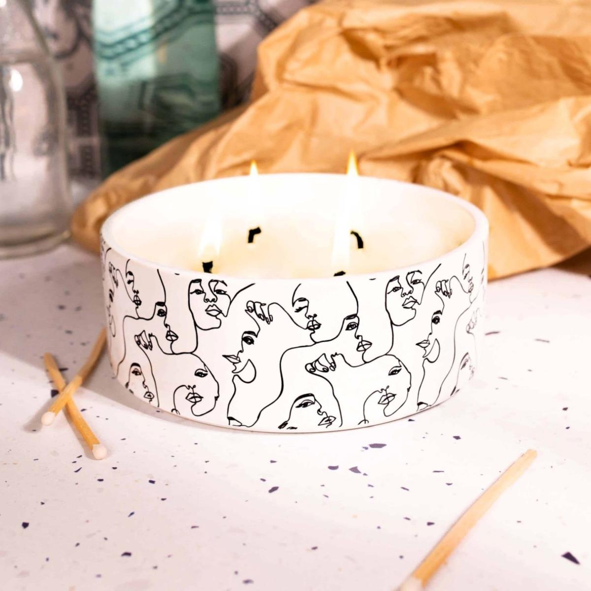 White / Black Meninas Soy Candle - Safari Fragrance Citrus Fresh Inkrypt London – image 2