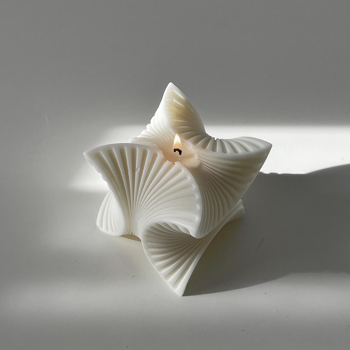 White Ivy Eco Soy Candle Olive Gergel – image 2