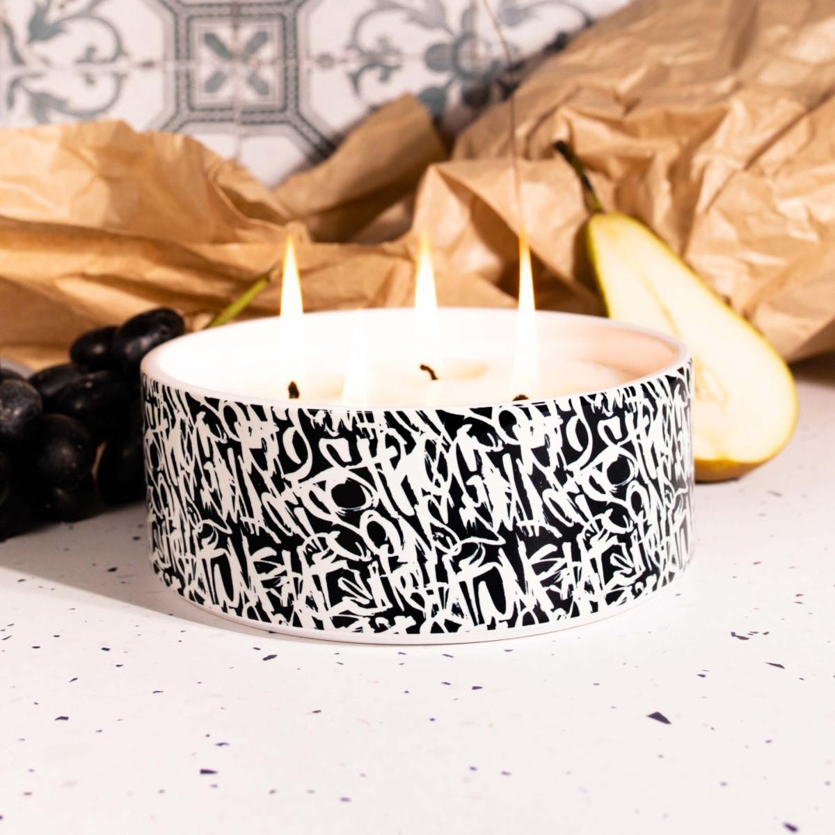 Black / White Freestyle Soy Candle - Bois Fragrance Woody Warm Inkrypt London – image 2