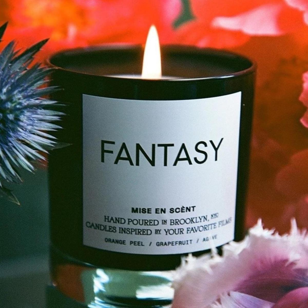 Black Fantasy Candle Mise En Scènt – image 2
