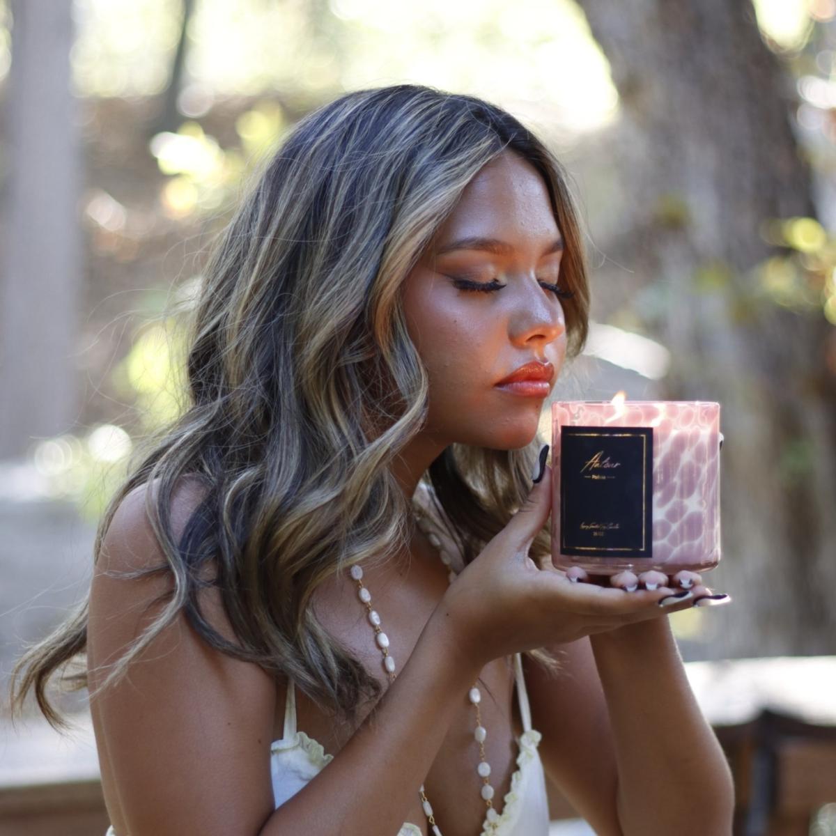 Rose Gold Autour Luxury Soy Candle Myconian Goddess - Musk, Greek Fig, Berries, Sandalwood Autour Candles & Decor – image 3