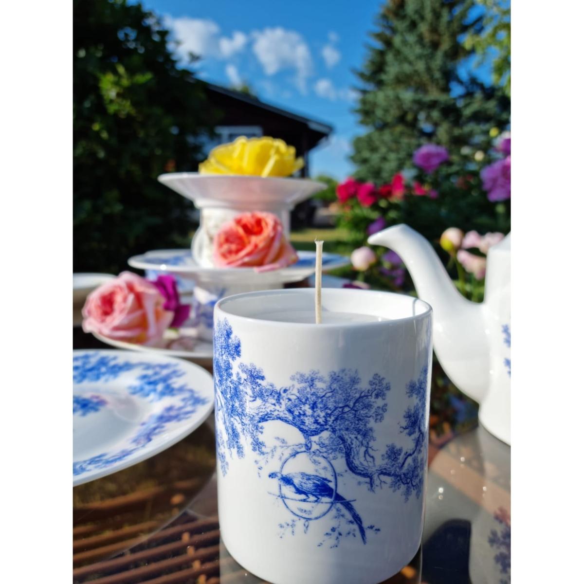 White / Blue Toile De Jouy Candle Castlebird Rose – image 4