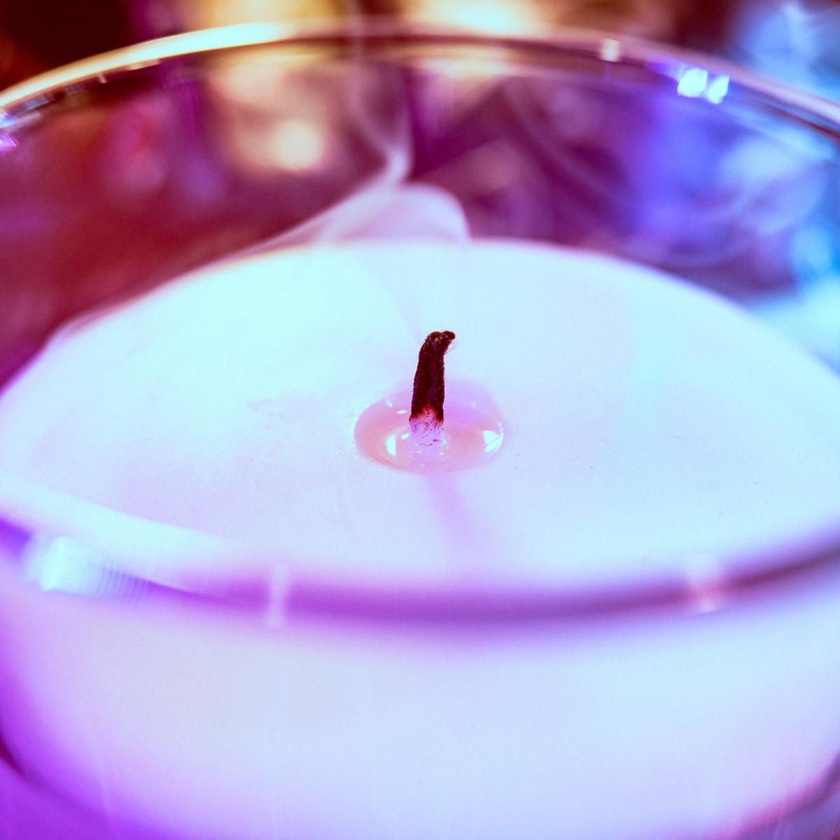 Pisces Zodiac Scented Massage Oil Candle Black Cake – image 4