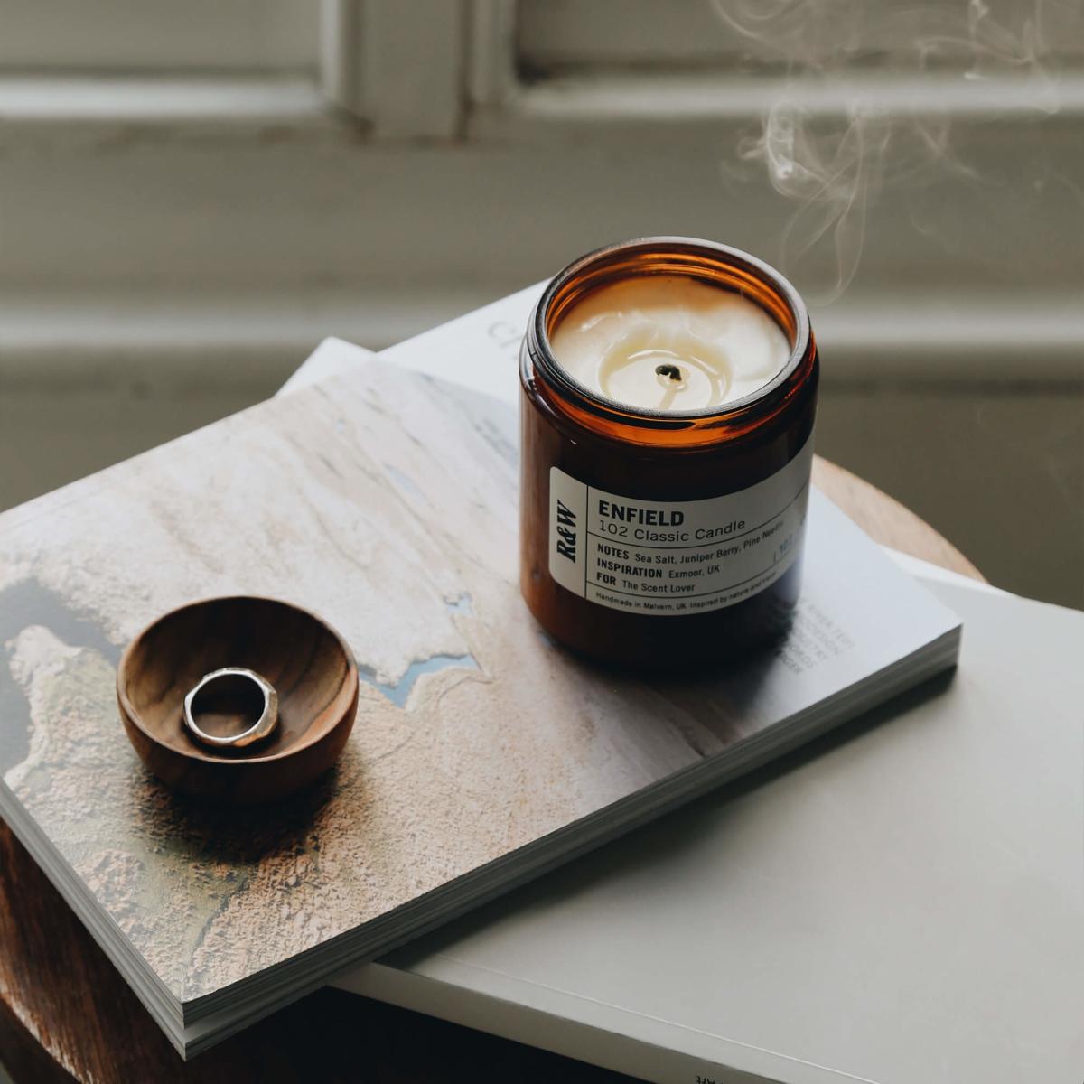 Enfield - Sea Salt, Juniper Berry + Pine Candle One Size Russell & White – image 4