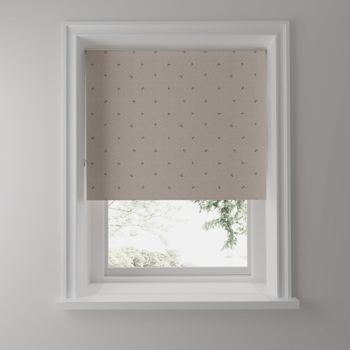 Bees Natural Stain Resistant Daylight Roller Blind Yellow, Black and White – image 5