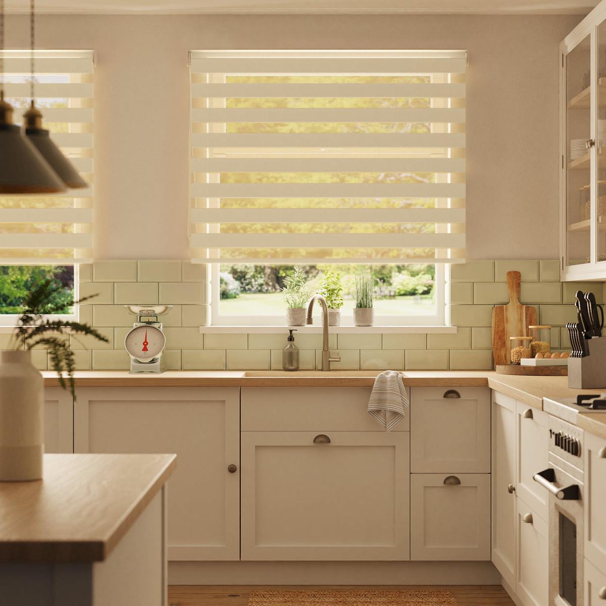 Day and Night White Sand Roller Blind White Sand – image 4