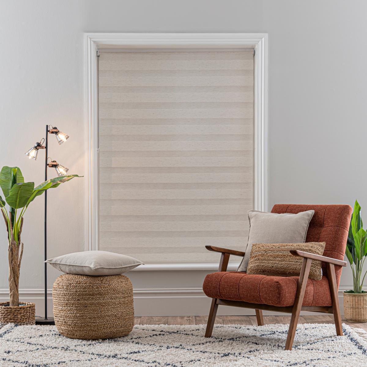 Linen Mix Natural Day and Night Roller Blind Brown – image 2
