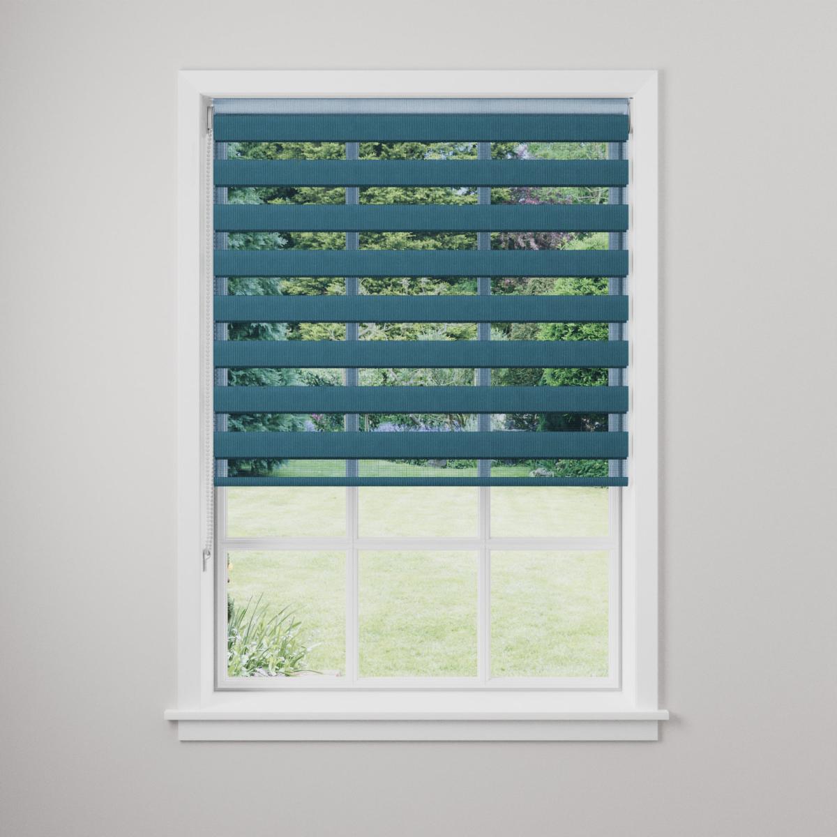 Day and Night Teal Daylight Roller Blind Teal (Blue) – image 4