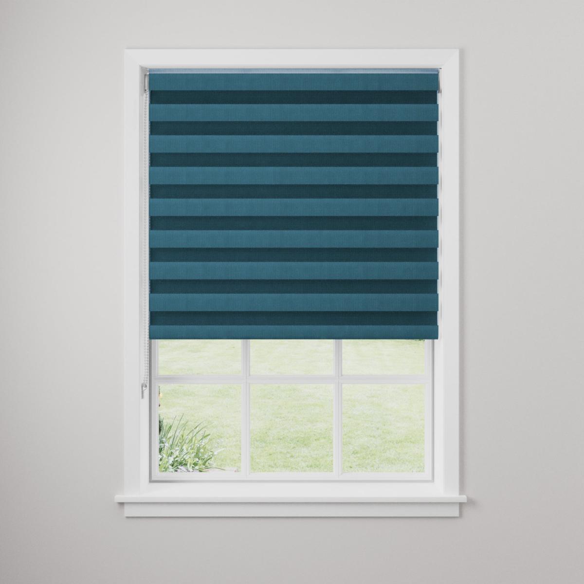 Day and Night Teal Daylight Roller Blind Teal (Blue) – image 5