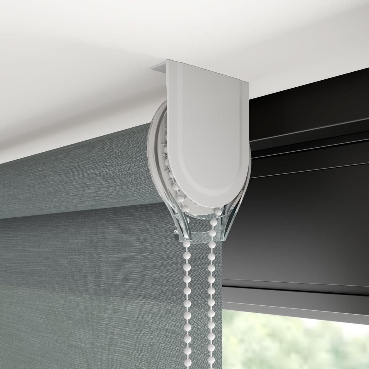 Cameo Made to Measure Daylight Roller Blind Cameo Lilypad – image 4