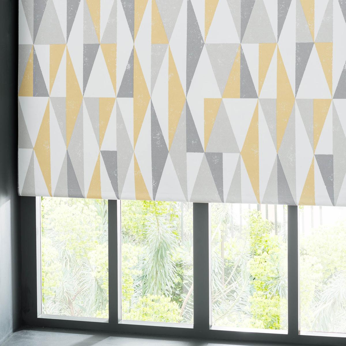 Triangle Grey Blackout Roller Blind Grey – image 4