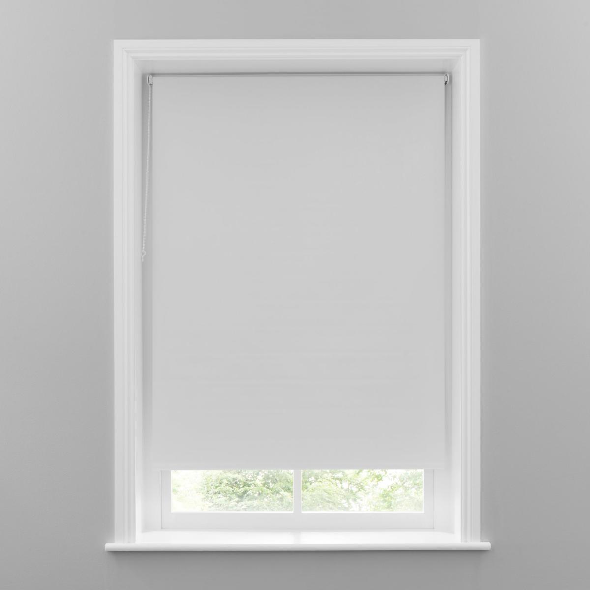 White Blackout Roller Blind White – image 2
